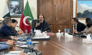 کے پی حکومت کا چائلڈ میرج ایکٹ پر عملدرآمد کا فیصلہ، نکاح نامے کے ساتھ بلڈ ٹیسٹ لازمی قرار