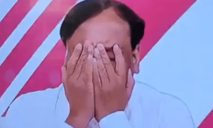 بھارت میں ایگزٹ پول چلانے والی کمپنی کا رہنما نتائج غلط ہونے پر رو پڑا