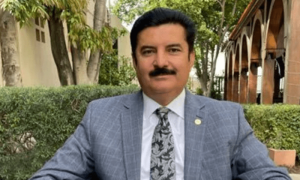 فیصل کریم کُندی کا جوابی وار: &rsquo;علی امین نوکری پکی کرنےکیلیے بنا دلیل کے بات کرتے ہیں&lsquo;
