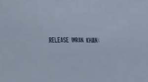 &lsquo;Release Imran Khan&rsquo; banner flies over New York stadium during Pakistan, India match