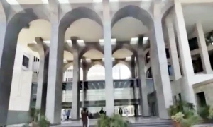 الیکشن ٹریبونل کی تبدیلی کیس: اسلام آباد ہائیکورٹ نے نئے ٹریبیونل کو کام کرنے سے روک دیا
