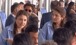 پاک بھارت میچ کے دوران انوشکا شرما آپے سے باہر، غصے کے دوران ویڈیو وائرل