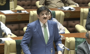 سندھ بجٹ: تنخواہ میں 30، پینشن میں 15 فیصد اضافہ، کم ازکم اجرت 37 ہزار روپے مقرر