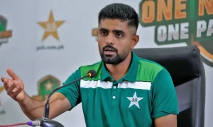 بابر اعظم نے غلطیوں کا اعتراف کرتے ہوئے ناقص کارکردگی کا ذمہ دار سب کو ٹھہرا دیا