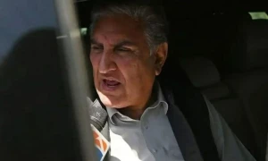 شاہ محمود قریشی نے نو مئی جلاؤ گھیراؤ مقدمات میں ضمانتوں کی درخواست دائر کردی