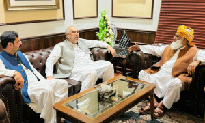 پی ٹی آئی اور جے یو آئی قومی اسمبلی میں مل کر بھرپور اپوزیشن کا کردار ادا کرنے پر متفق