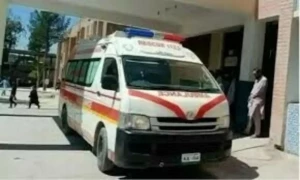 کراچی : فیڈرل بی ایریا میں گھر سے ماں بیٹے کی اور ناظم آباد میں 2 افراد کی گلا کٹی لاشیں برآمد