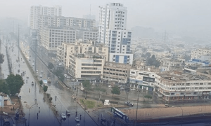 کراچی میں گھنگھور گھٹائیں برسنے کو تیار، محکمہ موسمیات نے نوید سنا دی