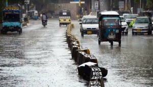 کراچی میں بارشیں کب سے ہوں گی اور 24 گھنٹوں کے دوران موسم کیسا رہے گا؟