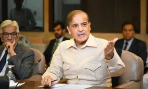سستی سے کام کو برداشت نہیں کروں گا، وزیراعظم کی وفاقی کابینہ کو تنبیہ