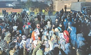 ماہ رنگ بلوچ اور بلوچ یکجہتی کمیٹی کے دیگر افراد کے خلاف ایف آئی آر درج