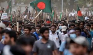 خوں ریز تحریک پر بنگلہ دیشی جامعات بند، پاکستان طلبہ کیلئے خطرہ بڑھ گیا
