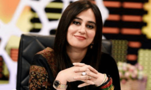 اینکر پرسن عائشہ جہانزیب کی شوہر کے ساتھ صلح کی خبروں کی تردید