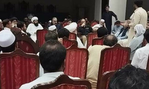 مذاکرات میں بنوں دھرنا جاری رکھنے پر اتفاق، مطالبات اپیکس کمیٹی کو پیش ہوں گے