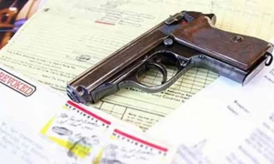 سندھ حکومت نے اسلحہ لائسنس جاری کرنے کی اجازت دیدی