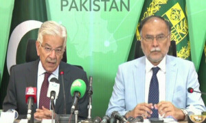 جسٹس فائز عیسیٰ کیخلاف نئی سازش کی گئی، قتل کے فتوے کی اجازت نہیں دیں گے، وفاقی وزرا