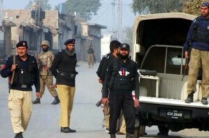 لنڈی کوتل میں پولیس ناکے پر دہشتگردوں کا حملہ، 2 اہلکاروں سمیت 3 افراد جاں بحق