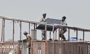 Who is eligible for Sindh&rsquo;s solar system kit distribution
