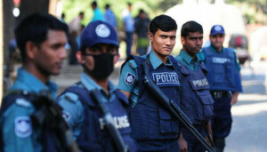 بنگلہ دیشی پولیس اہلکار انتقامی کارروائیوں سے خوفزدہ، 5ویں دن بھی تھانے نہ کھل سکے