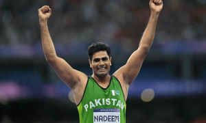 حکومت سہولیات دے رہی ہے لیکن پاکستان میں ایتھلیٹکس اسٹیڈیم ہونا چاہیئے، ارشد ندیم