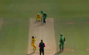 دی ہنڈریڈ لیگ میں کیرون پولارڈ نے راشد خان کو دھو ڈالا