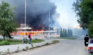 یوکرین کی فوج کا مقبوضہ علاقے کے شاپنگ مال پر حملہ، 2 افراد ہلاک