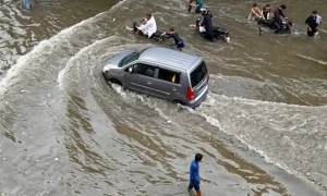 موسلادھار بارش سے تمام بڑے شہروں میں اربن فلڈنگ کا خدشہ، این ڈی ایم اے کی ایڈوائزری جاری