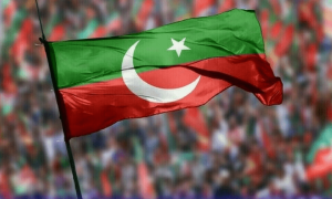 پی ٹی آئی لاہور کی نومنتخب تنظیم کا پہلا اجلاس، نئے صدر کو شدید تنقید کا سامنا