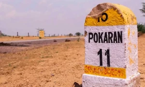 بھارتی فضائیہ نے &rsquo;غلطی سے&lsquo; اپنے ہی شہر پر دھماکہ خیز مواد گرادیا