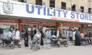 Utility stores employees to strike over government plans to close USCs