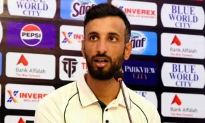&rsquo;ٹیم نے سیریز میں بہت غلطیاں کیں&lsquo;، بنگلہ دیش سے وائٹ واش ہونے کے بعد کپتان شان مسعود کا اعتراف