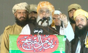 عالمی برادری کوپیغام دینا چاہتا ہوں اسرائیل کا وجود تسلیم نہیں کیا جا سکتا، فضل الرحمان
