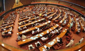 کئی سالوں سے حیدر آباد ائیر پورٹ کی کمرشل ائیر لائنز کی بندش پر توجہ دلاؤ نوٹس