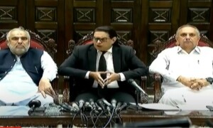 ایاز صادق نے کیوں انٹلیجنس اداروں کو گرفتاری کی اجازت دی؟ عمر ایوب
