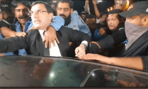 پی ٹی آئی قیادت کی گرفتاری، کب کیا ہوا؟
