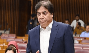 بانی پی ٹی آئی کے خلاف 8، 9 وعدہ معاف گواہ بن گئے ہیں، حنیف عباسی