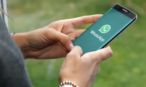 واٹس ایپ کا یہ فیچر آپ کی تصاویر لیک کر سکتا ہے