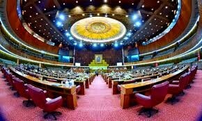 الیکشن کمیشن اور پارٹی کیخلاف ووٹ دینے والوں کیلئے مجوزہ آئینی ترمیم میں کیا ہے؟