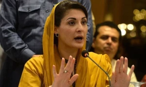 پنجاب حکومت نے لاہور میں پی ٹی آئی جلسہ کرنے کے لیے فری ہینڈ دے دیا