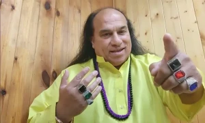 چاہت فتح کی انگریزی گانوں میں انٹری، رومانوی گانے کی ویڈیو وائرل