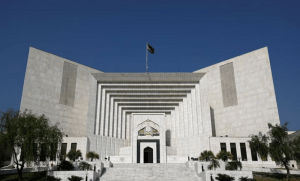 الیکشن کمیشن نے سپریم کورٹ کی مخصوص نشستوں پر 14 ستمبر کی وضاحت کو چیلنج کردیا