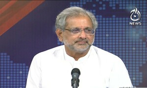 چیف جسٹس افتخار چوہدری کے بال کھینچنے والی فوٹو حقیقی نہیں تھی، شاہد خاقان عباسی کا انکشاف