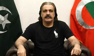 علی امین گنڈا پور کا انقلاب لانے کا اعلان، گولی کے جواب میں 10گولیاں چلانے کی دھمکی