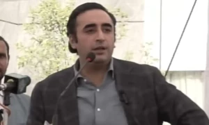بلاول نے آئینی ترامیم پر پیپلز پارٹی کا ڈرافٹ وکلا کے سامنے پیش کردیا، صوبوں میں آئینی عدالت کی تجویز