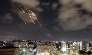 Israel warns Iran of consequences following missile attack