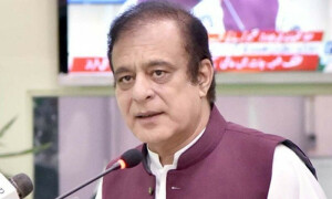 سینیٹر شبلی فراز کا نام سفری پابندی کی فہرست سے نکال دیا گیا