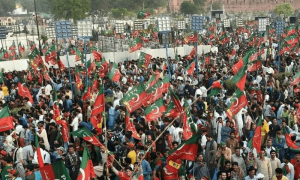 پی ٹی آئی نے احتجاج کی پالیسی تبدیل کر دی، حماد اظہر کی تصدیق