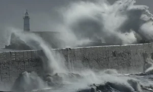 Storm Ashley set to unleash strong winds, heavy rain across UK on Sunday