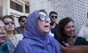 Imran Khan questions whether any &lsquo;deal&rsquo; was made for his sisters&rsquo; bail