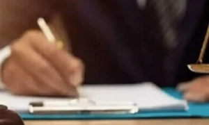 پی ٹی آئی نے جوڈیشل کمیشن میں شمولیت کیلئے 7 ناموں کی فہرست تیار کرلی